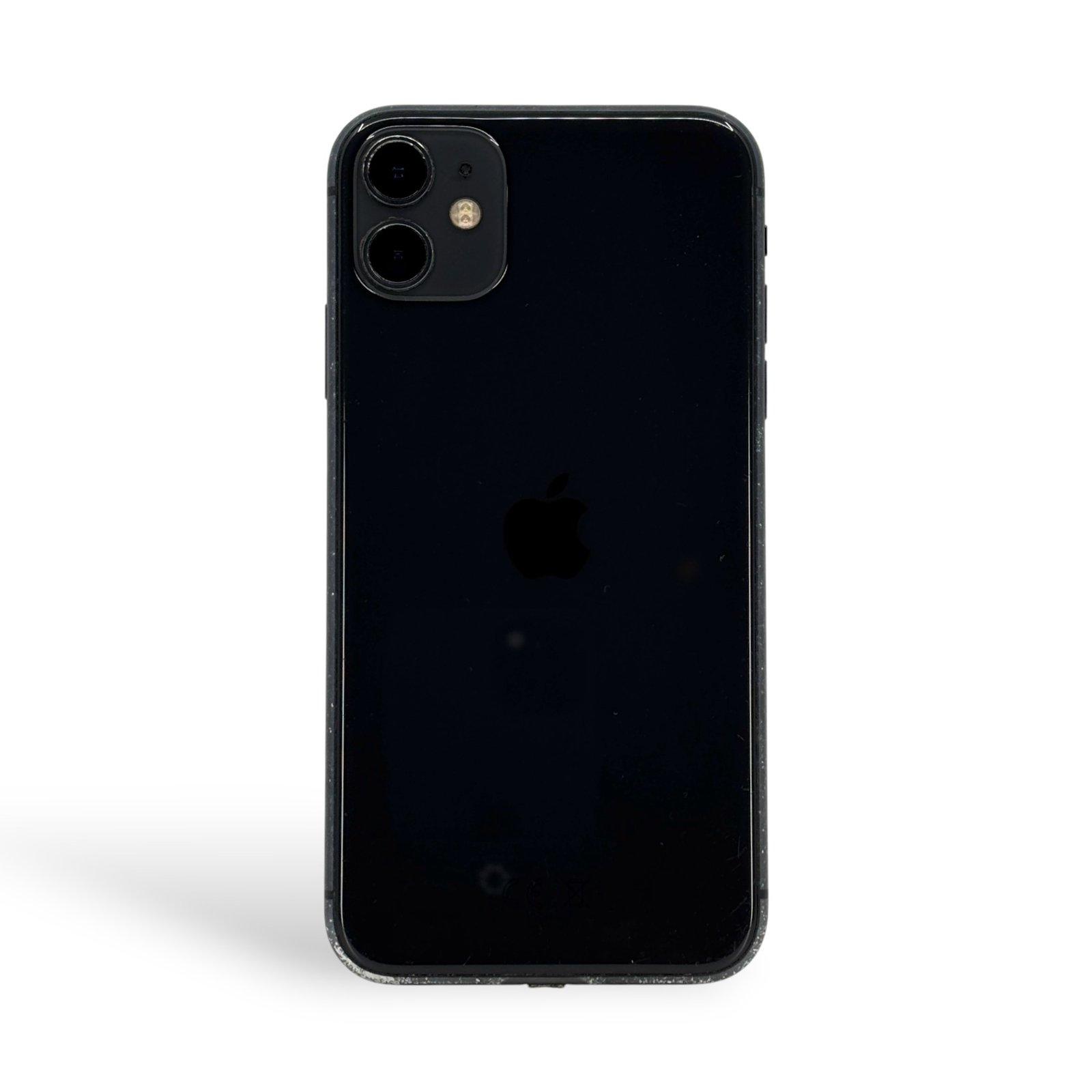 iPhone-11-black-standard-second-hand-folosit-cu-garanție-la-un-preț-special-de-la-Apple-Plug
