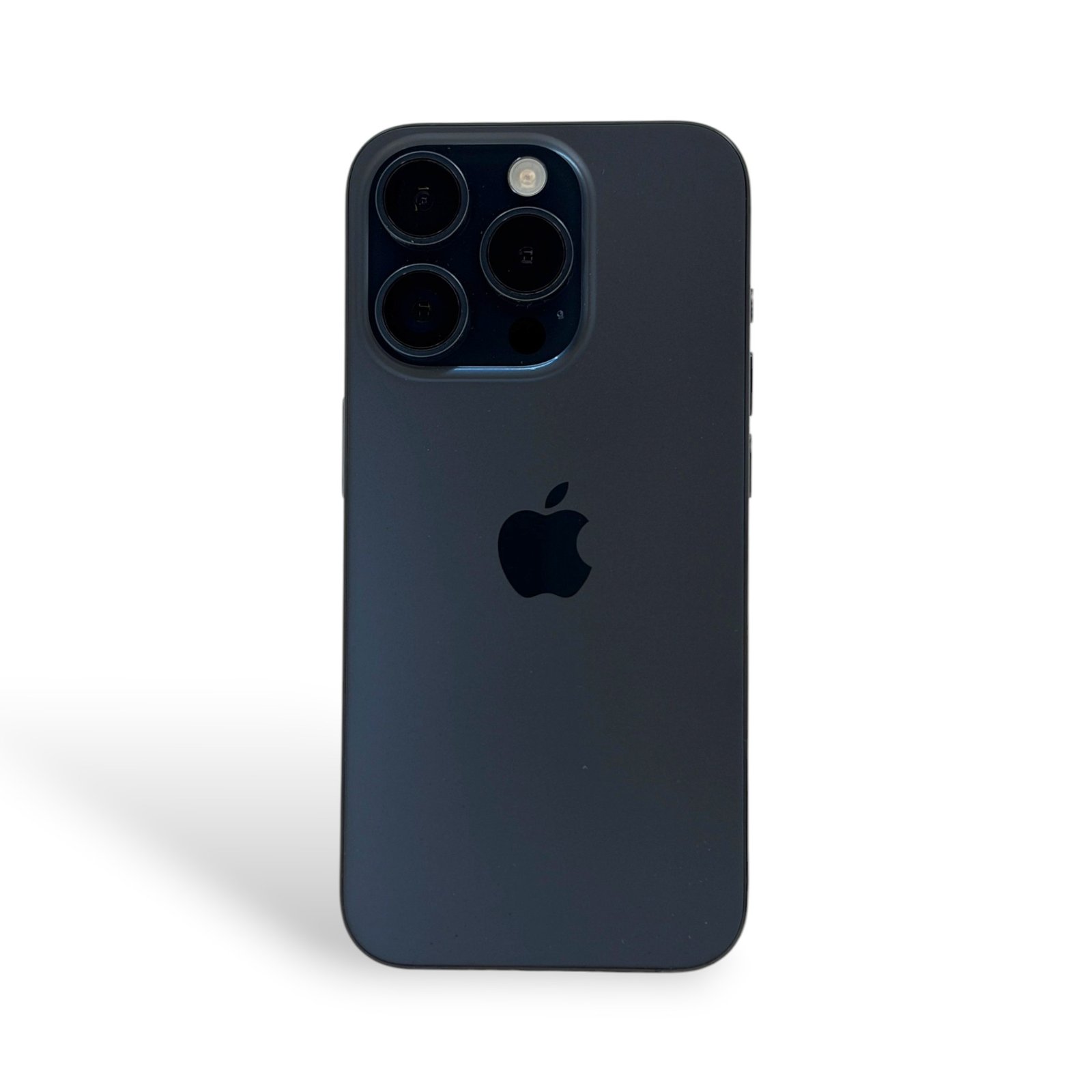 iPhone-15-pro-Blue-Titanium-Premium-second-hand-folosit-cu-garanție-la-un-preț-special-de-la-Apple-Plug