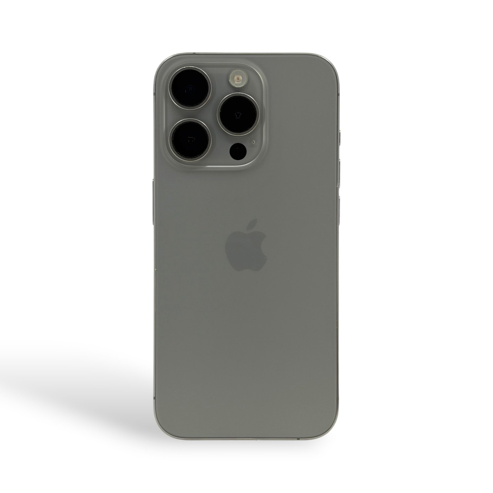 iPhone-15-pro-Natural-Titanium-Excelent-second-hand-folosit-cu-garanție-la-un-preț-special-de-la-Apple-Plug